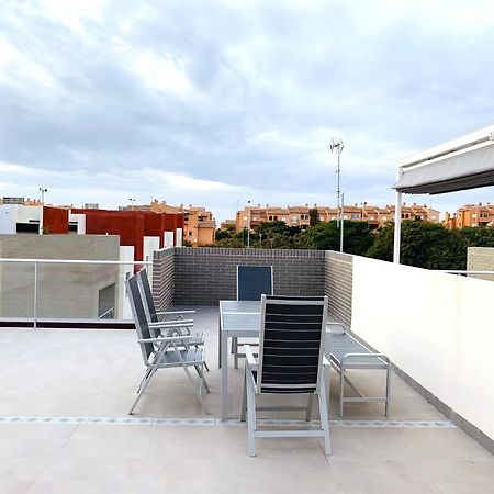 Magnifico Apartamento De Planta Alta La Isla 托雷维耶哈 外观 照片